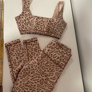 Tan + Lines by Sivan Ayla workout set